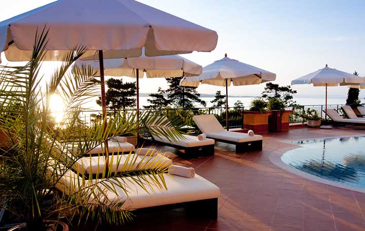 暖心护航学子扬帆追梦