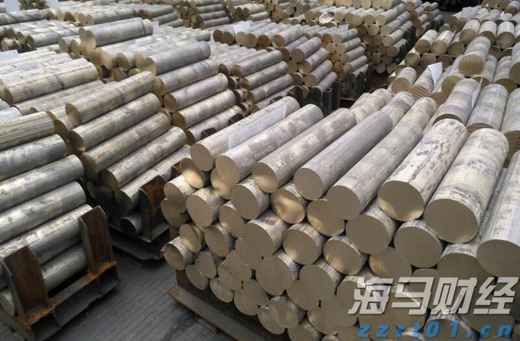 美国7月消费者信心小幅回升 未来预期仍显疲软