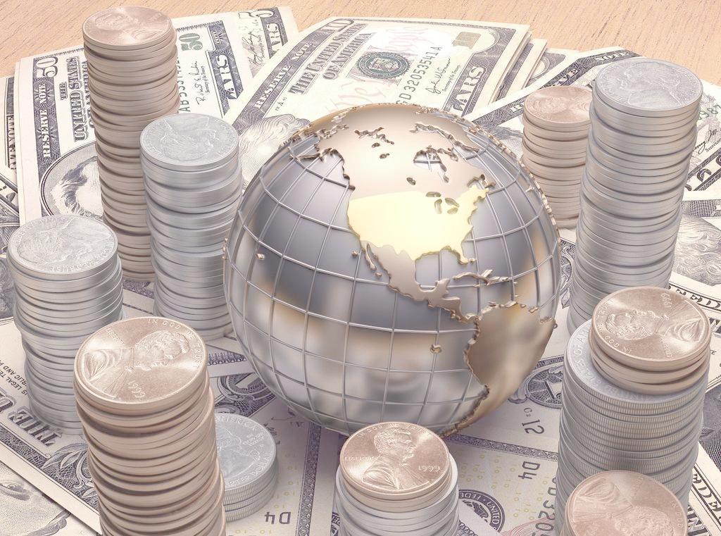 “后智能时代”的消费电子竞争开启!扎克伯格推动AI智能眼镜革命，向iPhone生态发起冲击