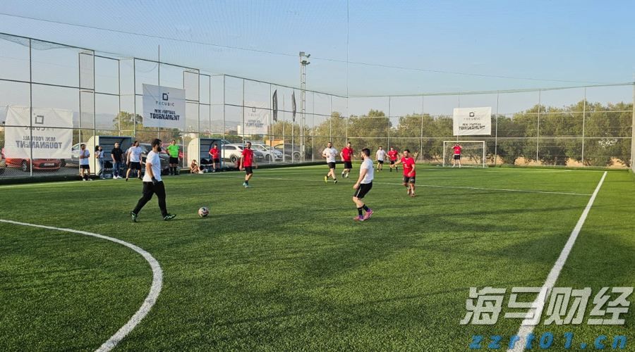 中国工程机械工业协会：7月汽车起重机销售1358台 同比增长9.6%