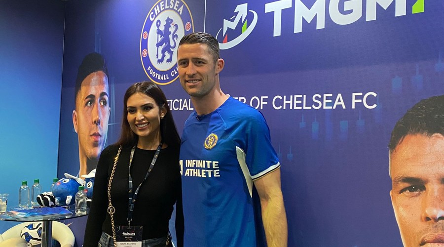 特朗普100%关税的实际影响或低于预期：美银分析科技巨头的应对策略