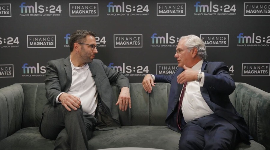 美丽广东，志愿有我——志愿者进社区开展环保活动